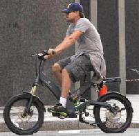 DiCaprio_A2B_Metro_Electric_Bicycle jpg